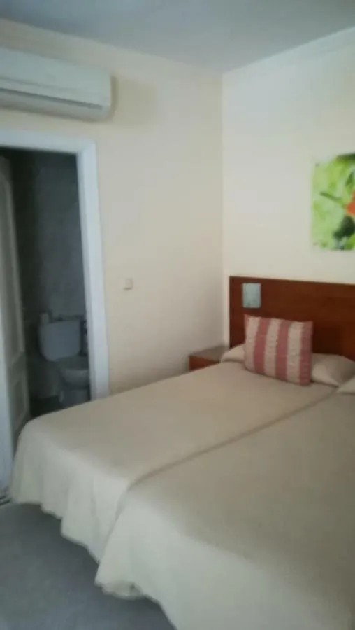 Hostal Marazul Nerja Auberge de jeunesse